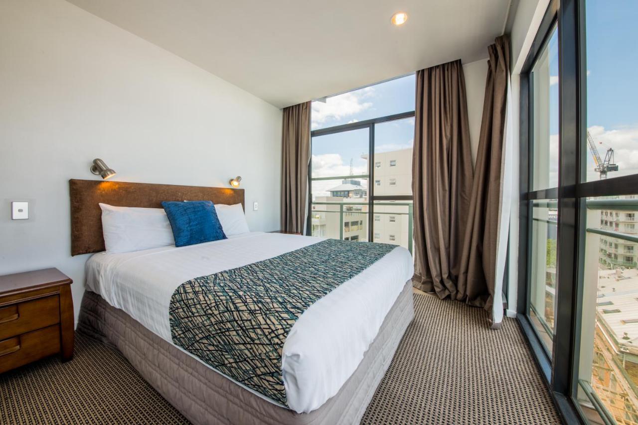 Apollo On Nelson Aparthotel Оукланд Екстериор снимка